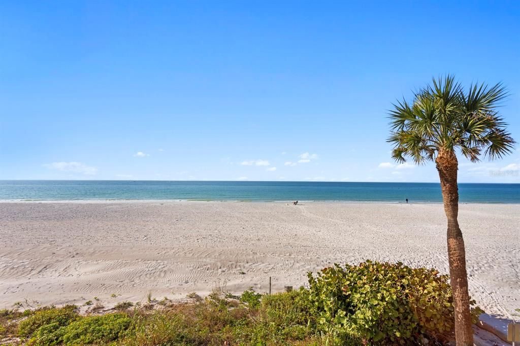 For Rent: $3,800 (3 beds, 2 baths, 1622 Square Feet)