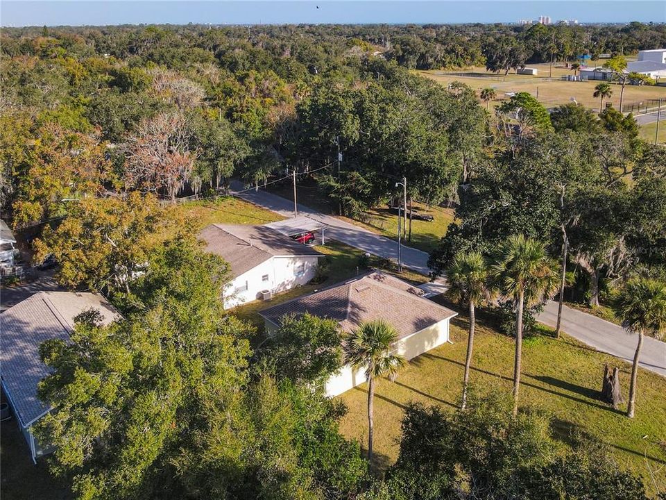 待售: $274,900 (2 贝兹, 1 浴室, 1146 平方英尺)