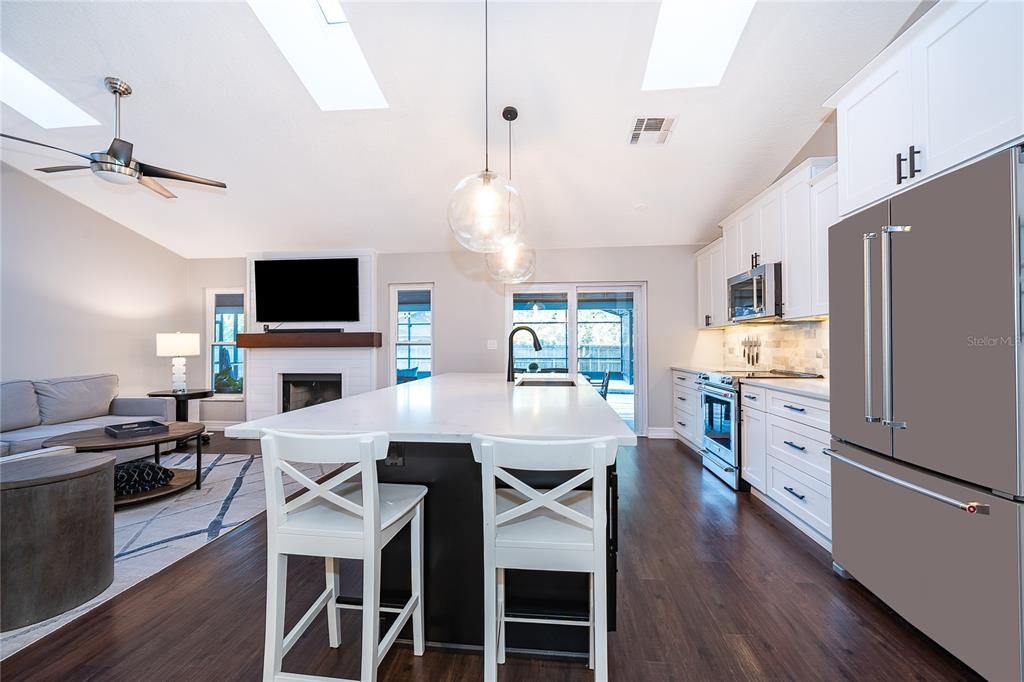 待售: $439,000 (3 贝兹, 2 浴室, 1667 平方英尺)