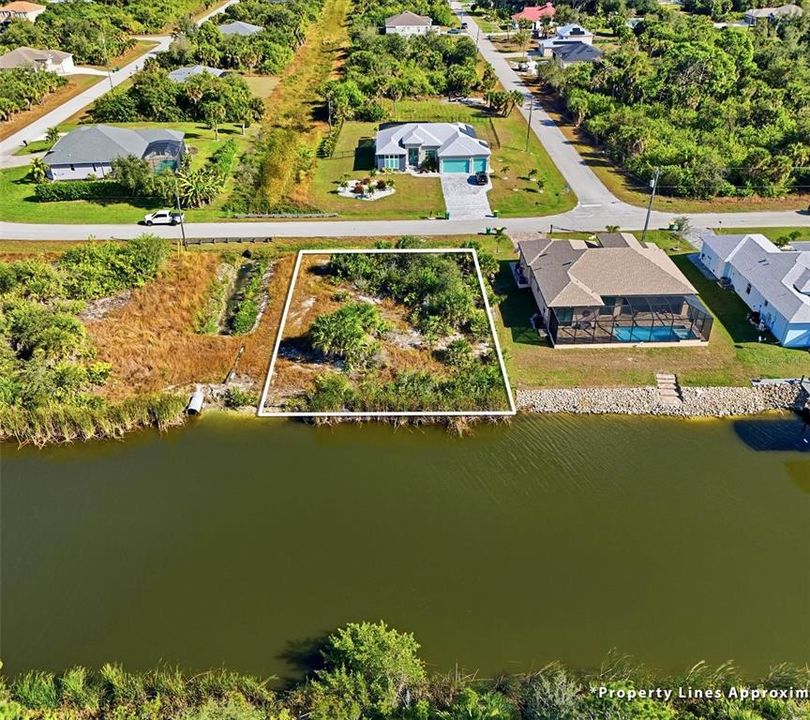 На продажу: $79,900 (0.23 acres)