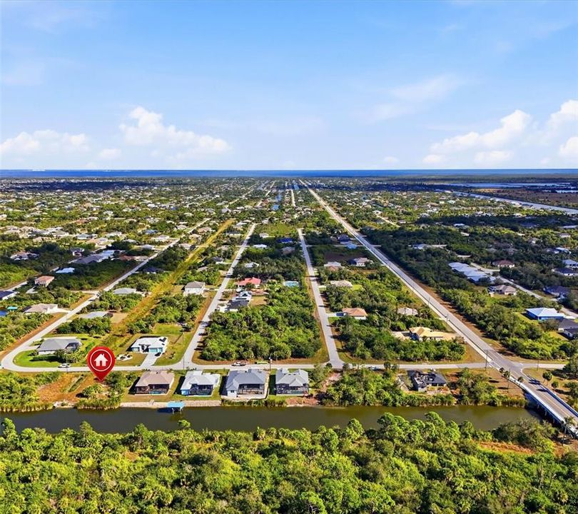 На продажу: $79,900 (0.23 acres)