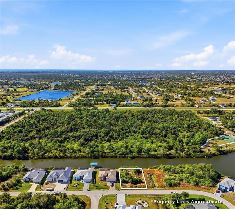 На продажу: $79,900 (0.23 acres)