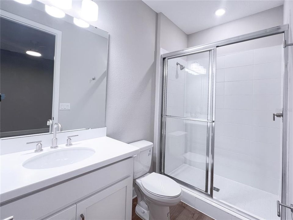 В аренду: $4,700 (5 спален, 4 ванн, 3100 Квадратных фут)