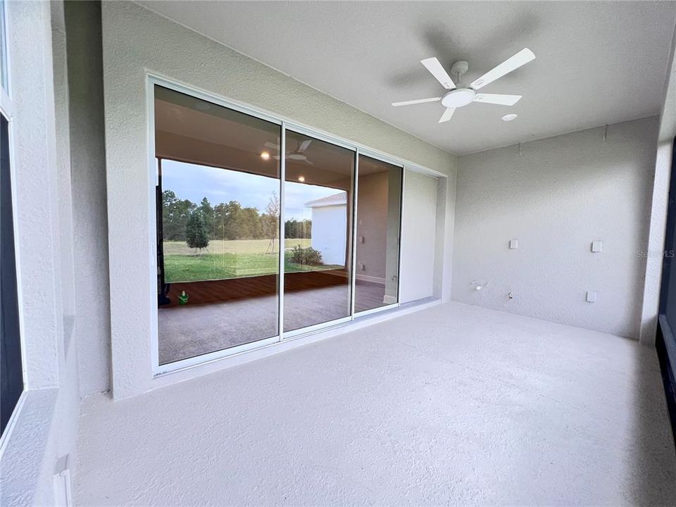 В аренду: $4,700 (5 спален, 4 ванн, 3100 Квадратных фут)