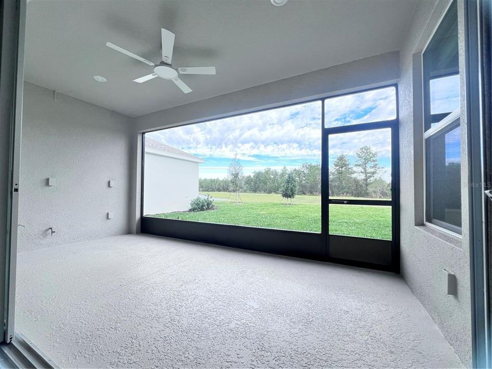 В аренду: $4,700 (5 спален, 4 ванн, 3100 Квадратных фут)