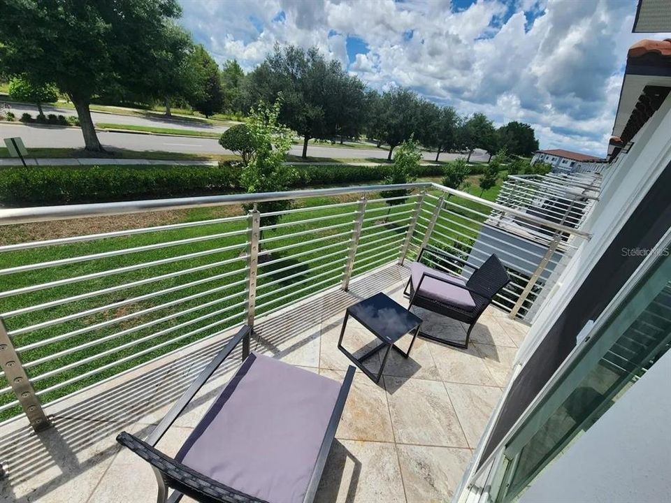 出租: $2,600 (4 贝兹, 2 浴室, 2366 平方英尺)