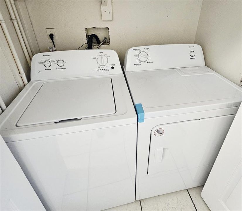 En Renta: $1,500 (3 camas, 2 baños, 1075 Pies cuadrados)