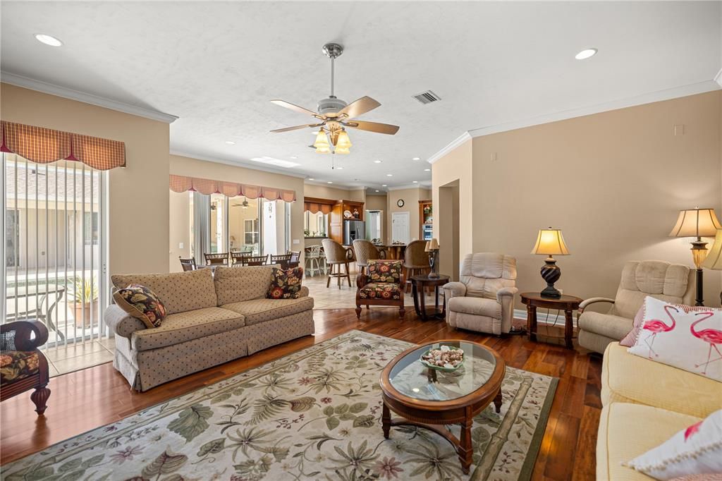 For Sale: $1,175,000 (4 beds, 4 baths, 3179 Square Feet)