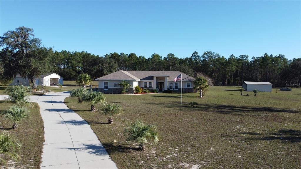 For Sale: $1,175,000 (4 beds, 4 baths, 3179 Square Feet)