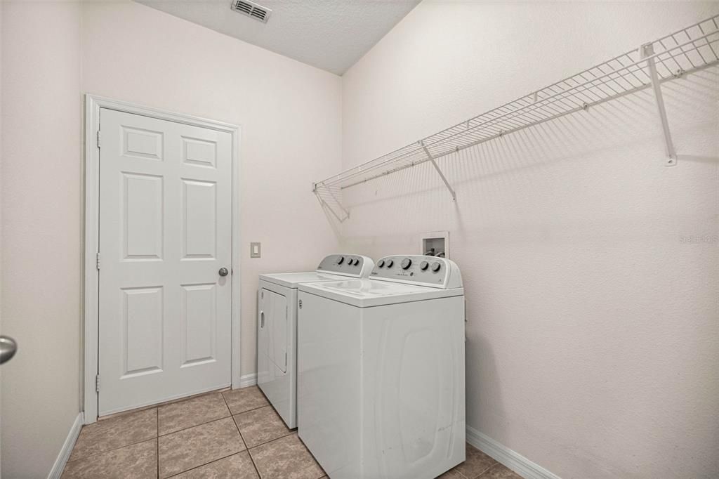 待售: $349,000 (3 贝兹, 2 浴室, 1751 平方英尺)