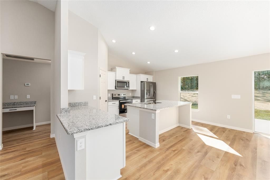 For Sale: $359,900 (3 beds, 2 baths, 1800 Square Feet)