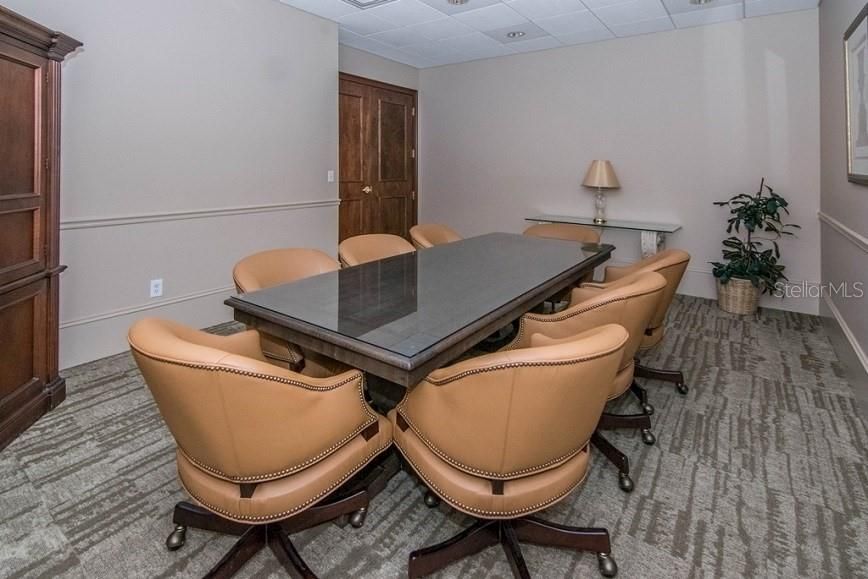 待售: $425,000 (1 贝兹, 1 浴室, 853 平方英尺)