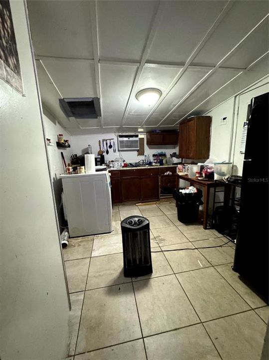 На продажу: $385,000 (7 спален, 0 ванн, 2740 Квадратных фут)