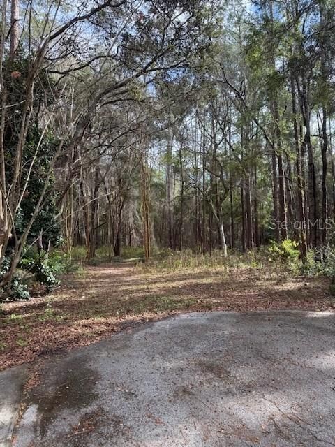 待售: $39,900 (1.20 acres)