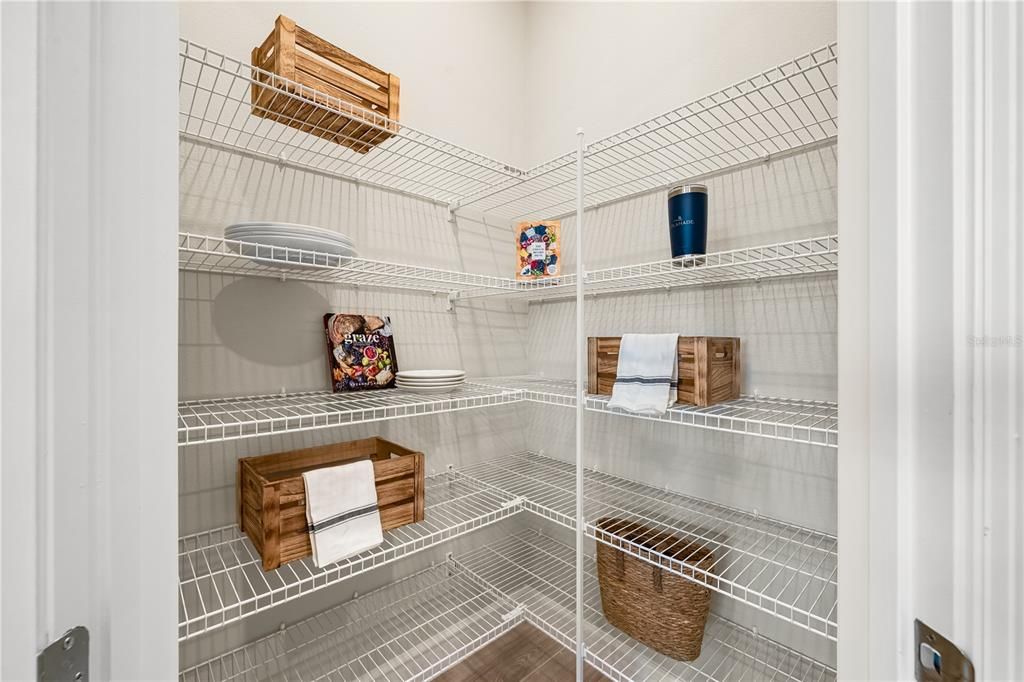 待售: $729,094 (3 贝兹, 3 浴室, 2085 平方英尺)