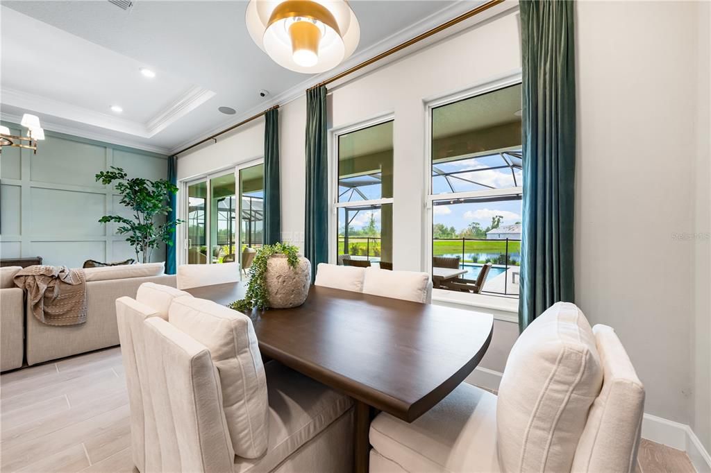 待售: $729,094 (3 贝兹, 3 浴室, 2085 平方英尺)