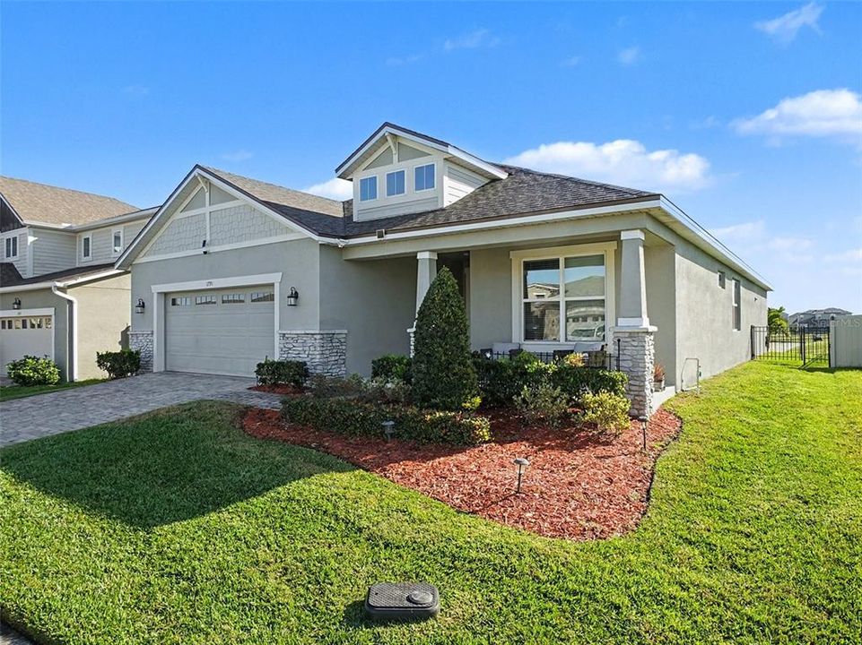 En Venta: $529,900 (4 camas, 3 baños, 2500 Pies cuadrados)