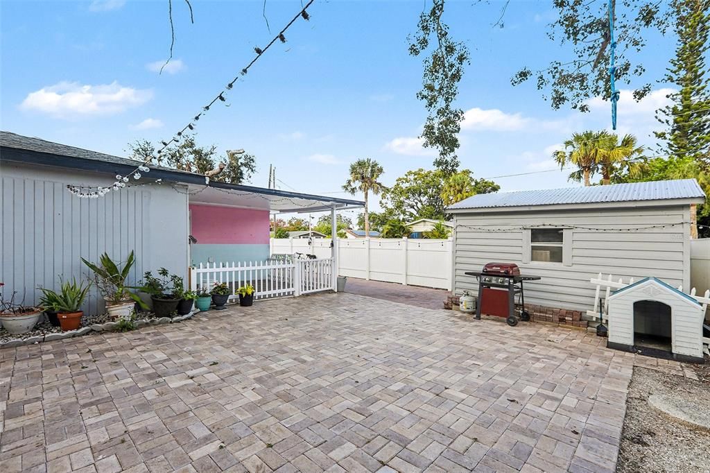 For Sale: $440,000 (4 beds, 3 baths, 1134 Square Feet)