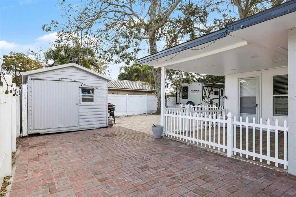 For Sale: $440,000 (4 beds, 3 baths, 1134 Square Feet)