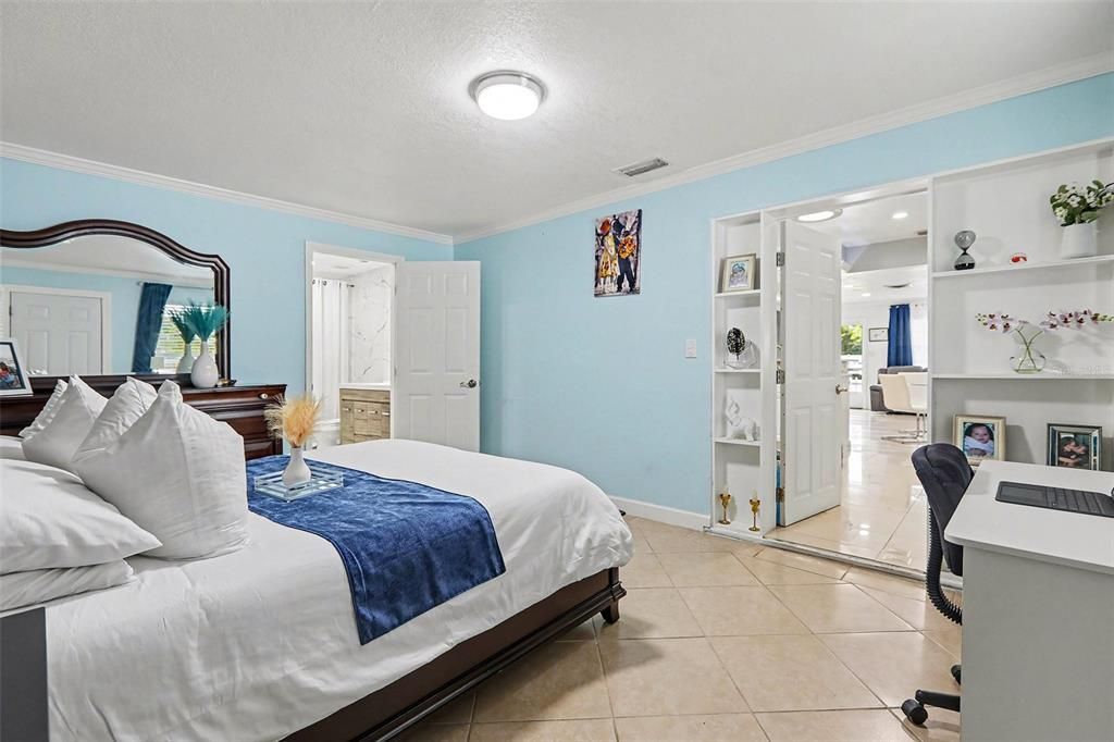 For Sale: $440,000 (4 beds, 3 baths, 1134 Square Feet)