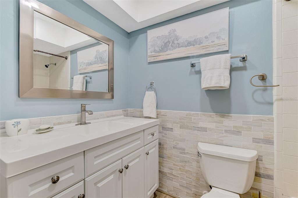 На продажу: $249,900 (3 спален, 2 ванн, 1148 Квадратных фут)