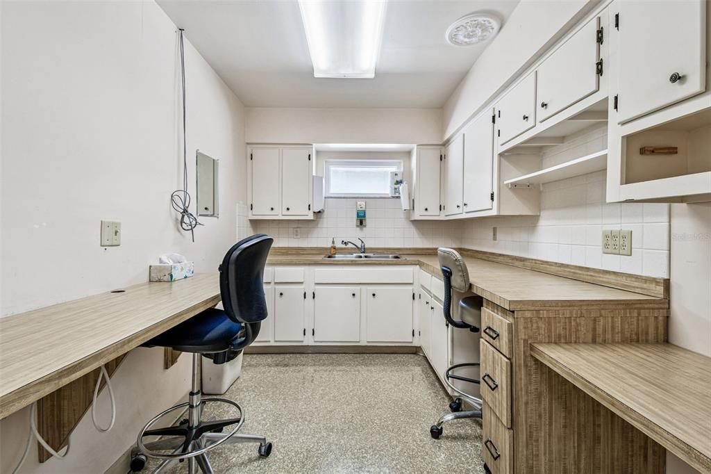 На продажу: $500,000 (0 спален, 0 ванн, 2059 Квадратных фут)