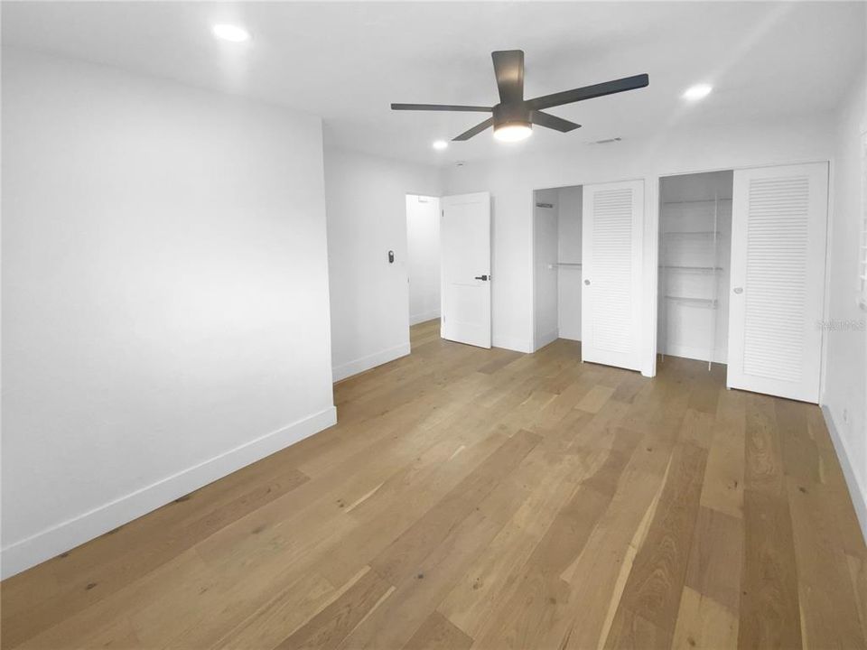 For Sale: $670,000 (3 beds, 2 baths, 1579 Square Feet)