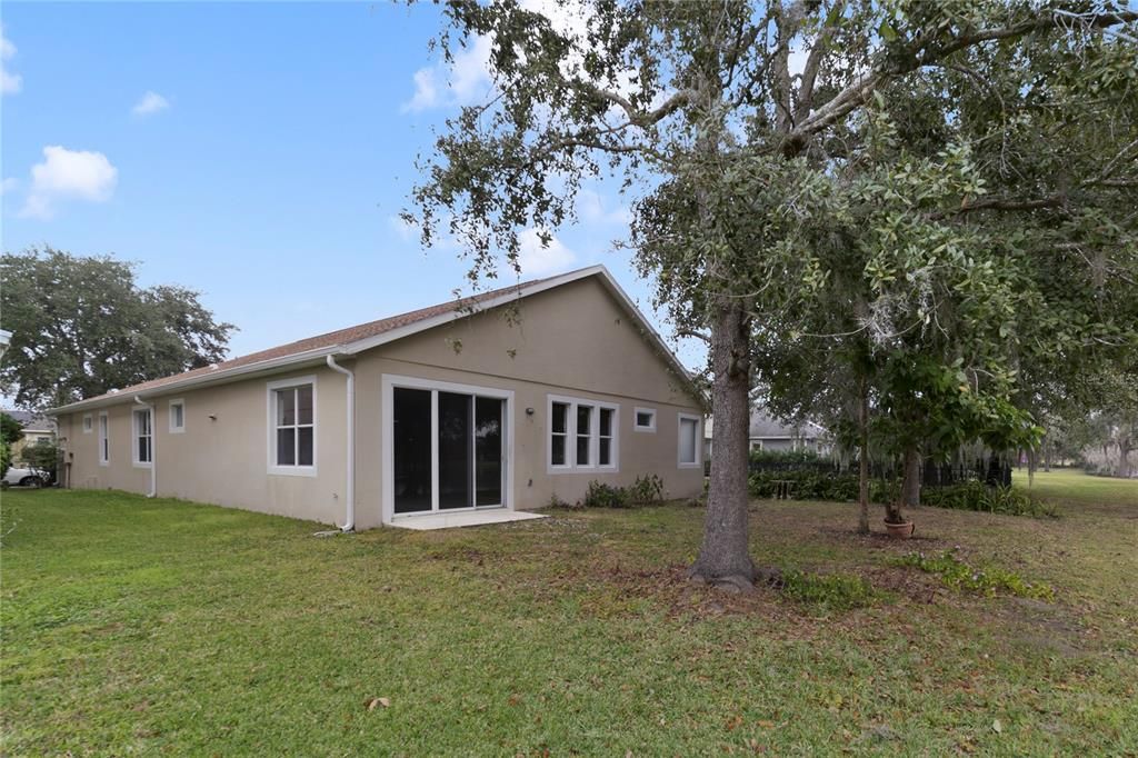 For Sale: $599,000 (4 beds, 3 baths, 2428 Square Feet)