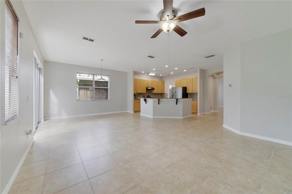 For Sale: $599,000 (4 beds, 3 baths, 2428 Square Feet)