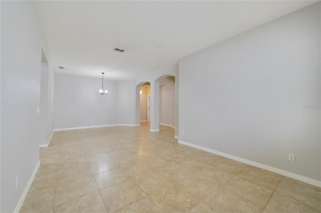 For Sale: $599,000 (4 beds, 3 baths, 2428 Square Feet)