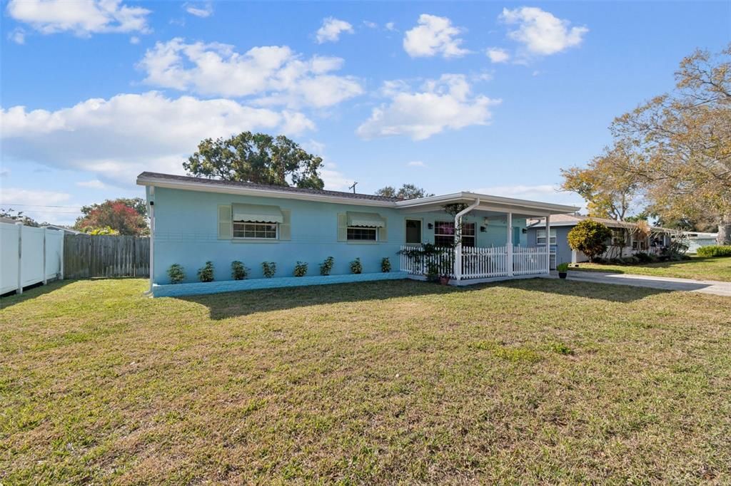 En Venta: $354,900 (3 camas, 2 baños, 1134 Pies cuadrados)