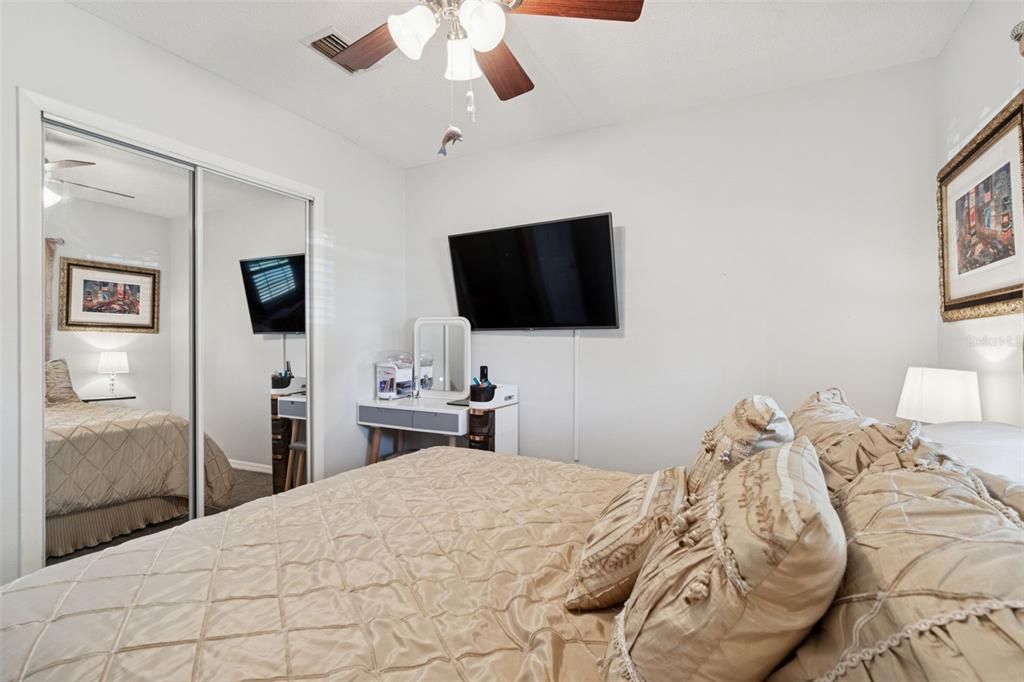 En Venta: $354,900 (3 camas, 2 baños, 1134 Pies cuadrados)