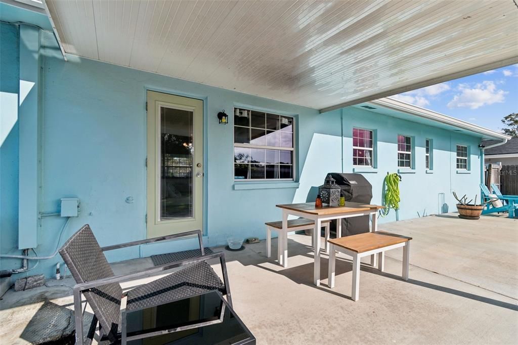 En Venta: $354,900 (3 camas, 2 baños, 1134 Pies cuadrados)