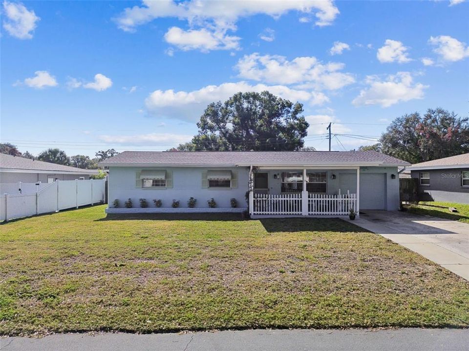 En Venta: $354,900 (3 camas, 2 baños, 1134 Pies cuadrados)