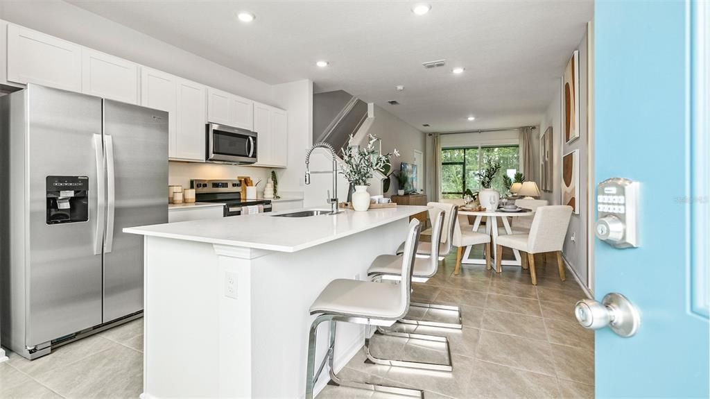 For Sale: $264,990 (2 beds, 2 baths, 1109 Square Feet)