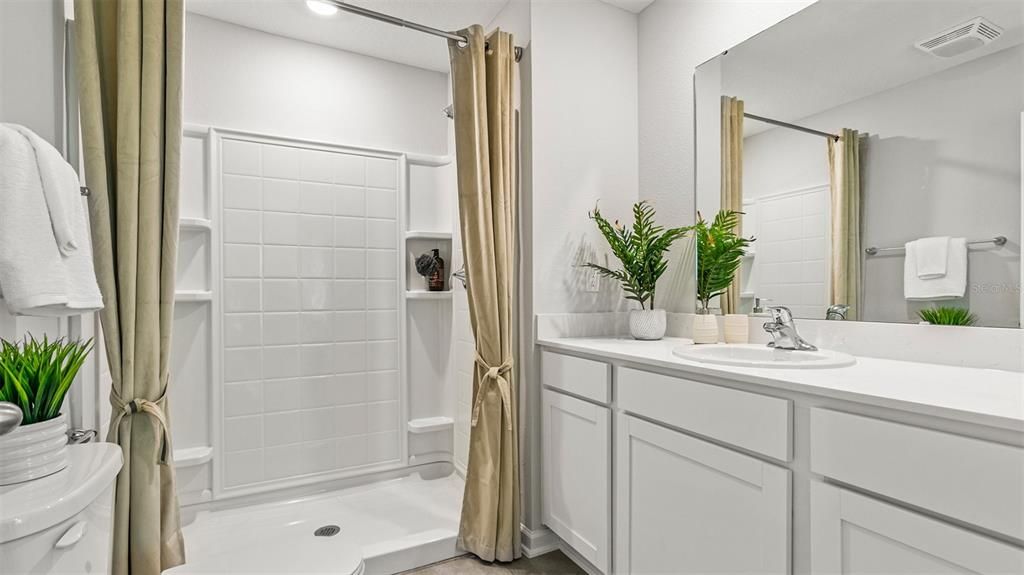 For Sale: $264,990 (2 beds, 2 baths, 1109 Square Feet)