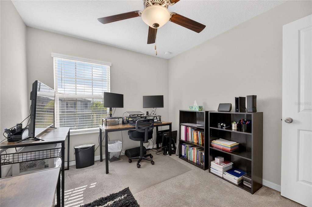 待售: $249,990 (3 贝兹, 2 浴室, 1701 平方英尺)