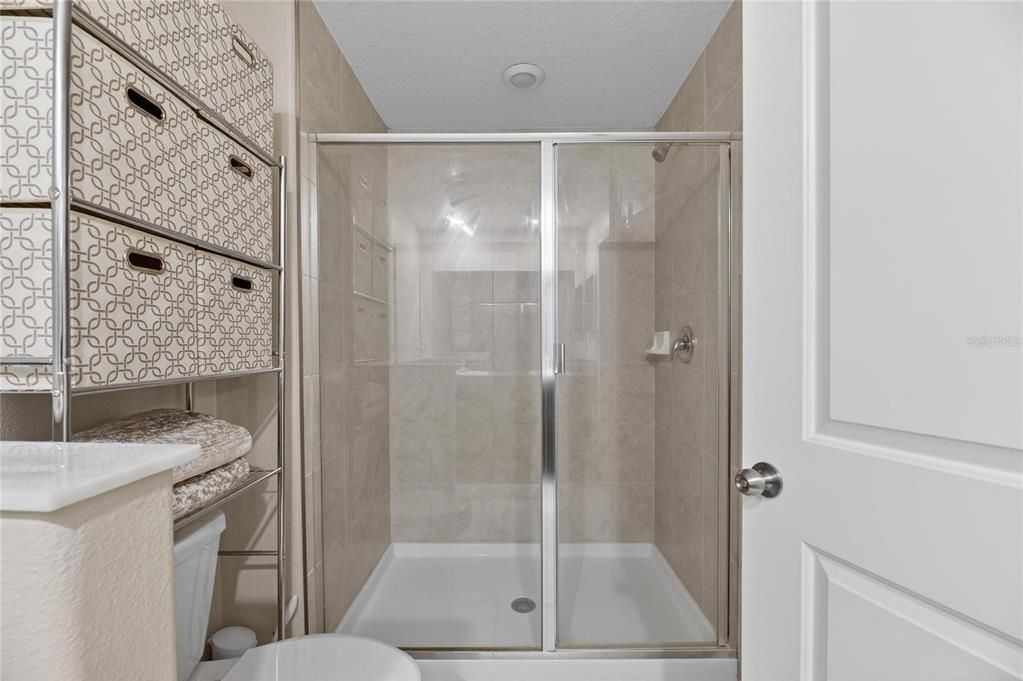 待售: $249,990 (3 贝兹, 2 浴室, 1701 平方英尺)