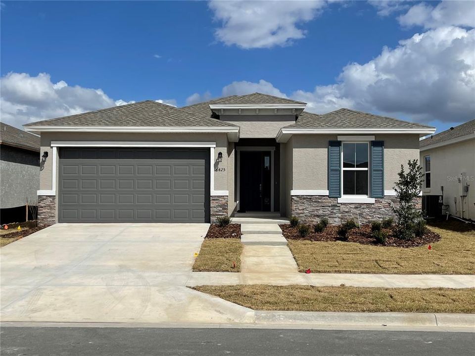 出租: $2,200 (3 贝兹, 2 浴室, 1594 平方英尺)