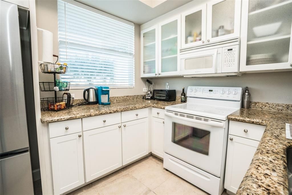 En Venta: $480,000 (3 camas, 3 baños, 1593 Pies cuadrados)