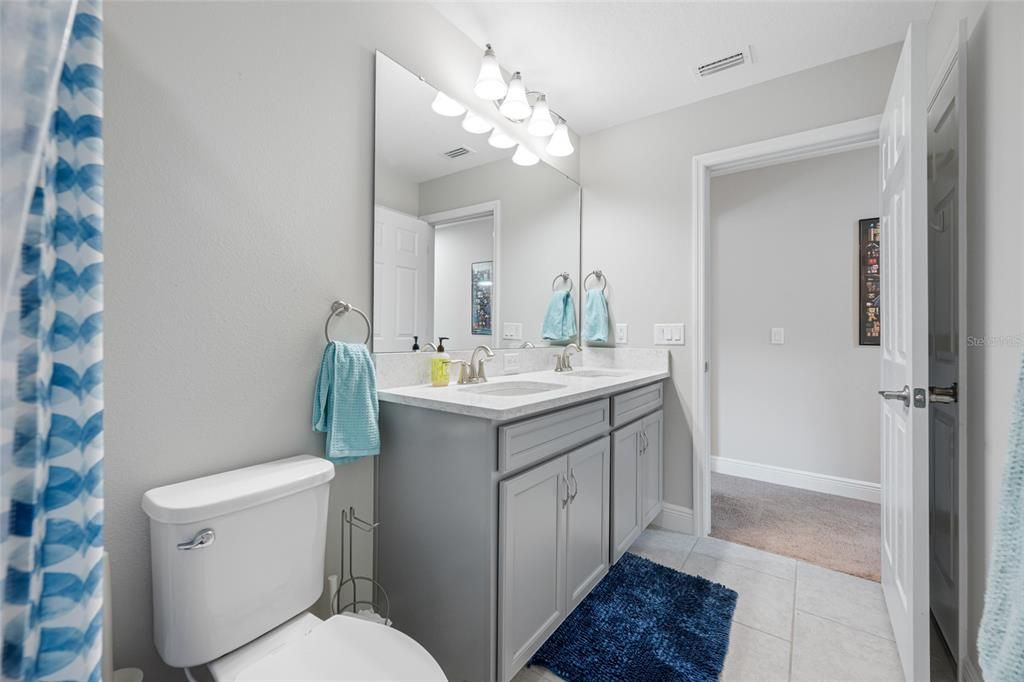 For Sale: $694,900 (5 beds, 3 baths, 3336 Square Feet)