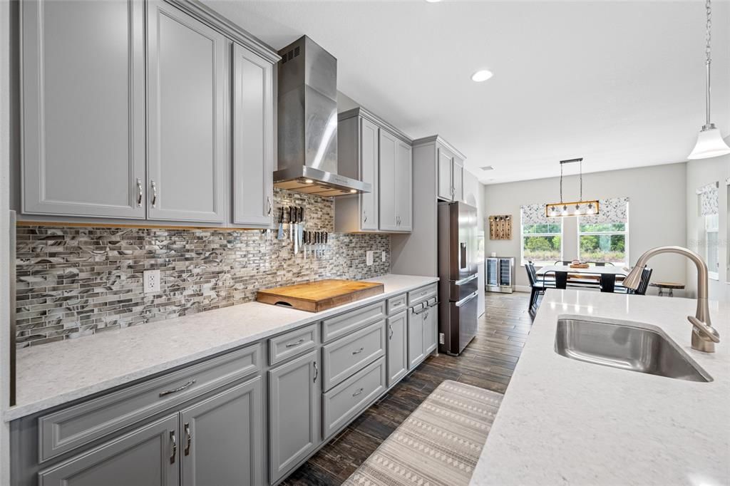 For Sale: $694,900 (5 beds, 3 baths, 3336 Square Feet)