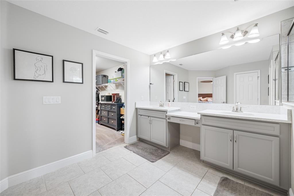 For Sale: $694,900 (5 beds, 3 baths, 3336 Square Feet)