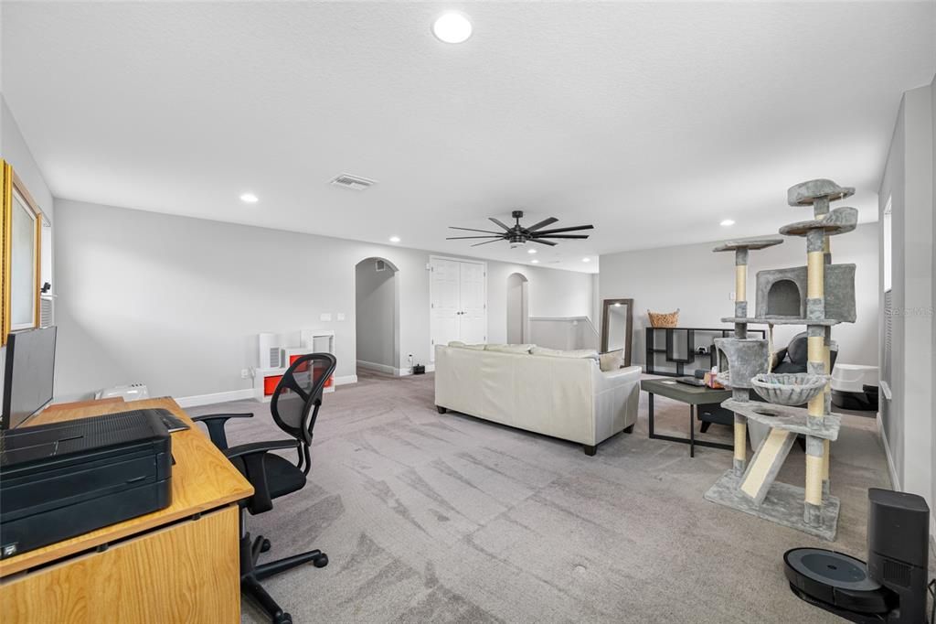 For Sale: $694,900 (5 beds, 3 baths, 3336 Square Feet)