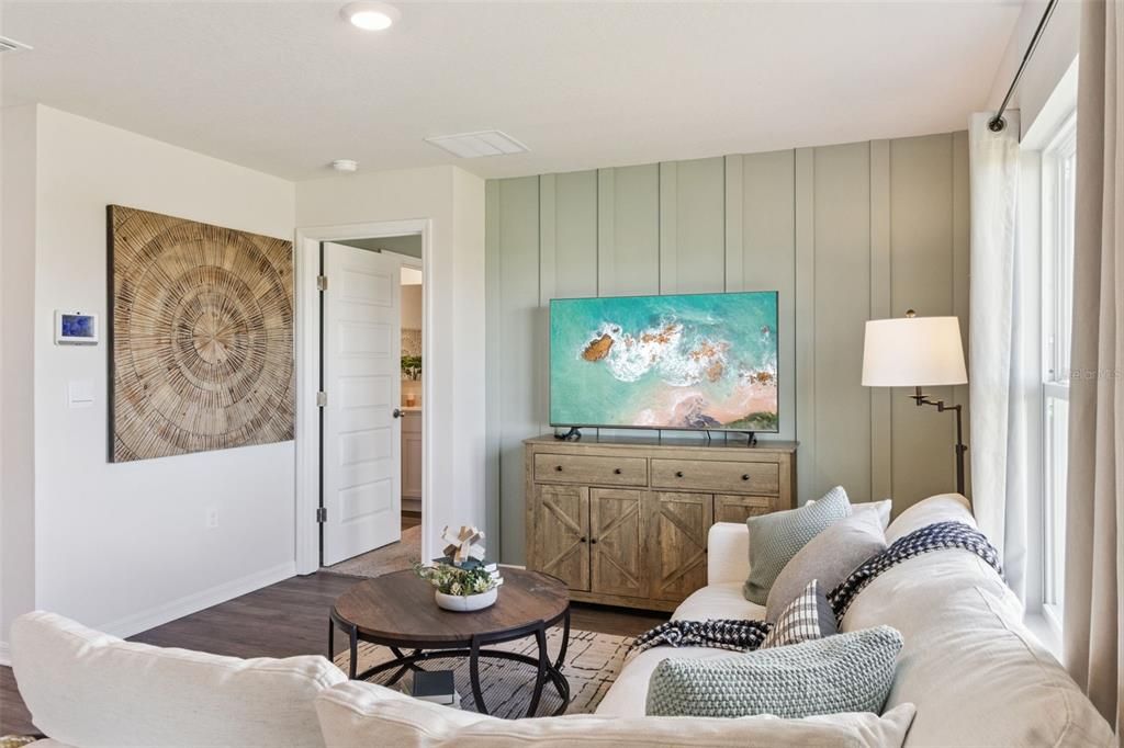 For Sale: $300,490 (4 beds, 2 baths, 1498 Square Feet)