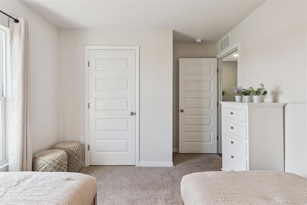 For Sale: $300,490 (4 beds, 2 baths, 1498 Square Feet)