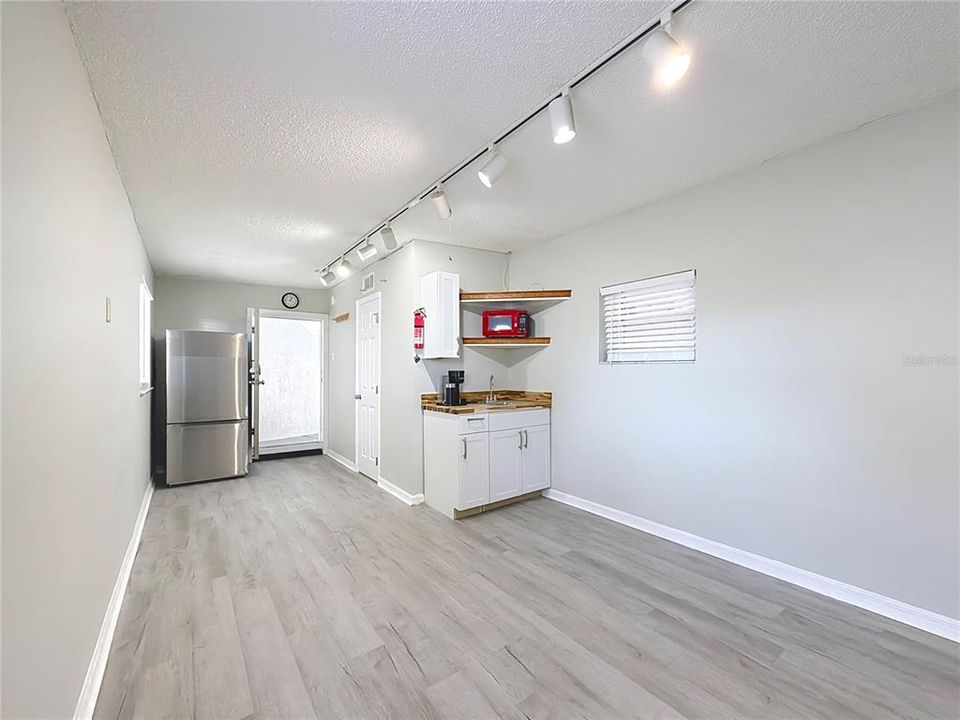 For Sale: $875,000 (4 beds, 5 baths, 2848 Square Feet)