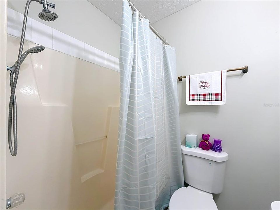 For Sale: $875,000 (4 beds, 5 baths, 2848 Square Feet)