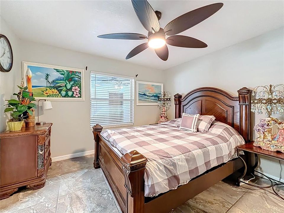 For Sale: $875,000 (4 beds, 5 baths, 2848 Square Feet)