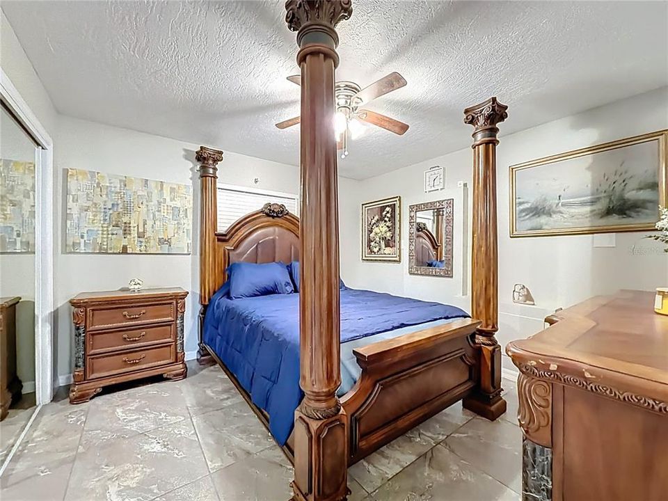 For Sale: $875,000 (4 beds, 5 baths, 2848 Square Feet)